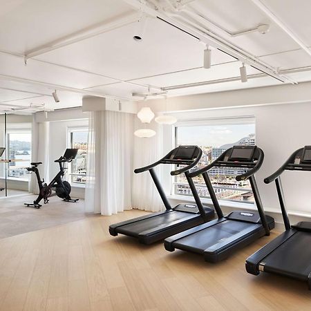 Hotel Hyatt Regency Sydney Esterno foto The gym at The Thief