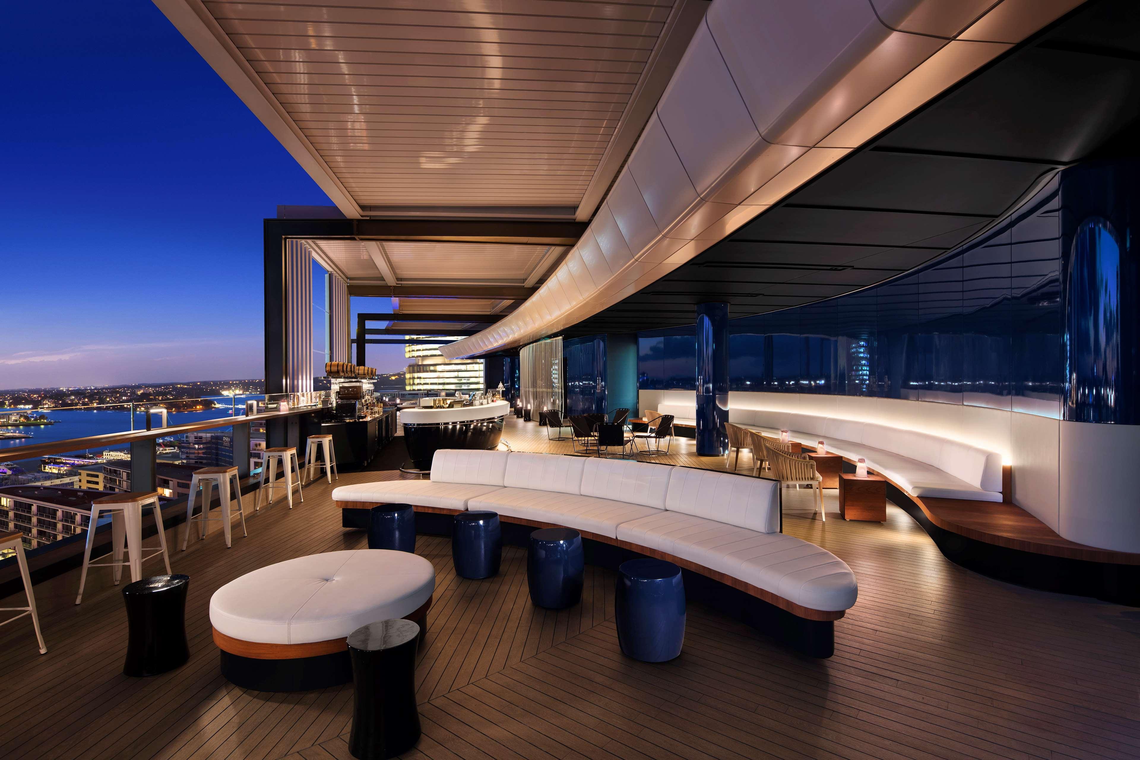 Hotel Hyatt Regency Sydney Esterno foto The rooftop bar at the W Hotel in Sydney, Australia